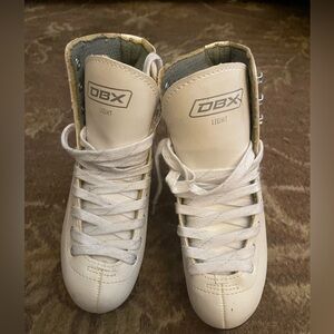 Girl’s DBX Light Ice Skates
